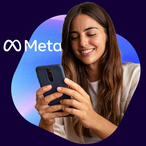 girl smiling at phone